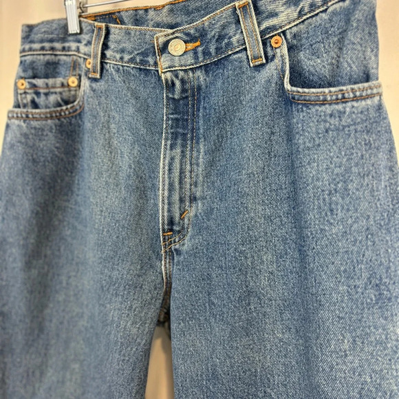 Vintage Red Tab Women’s Levi’s 550 - Picture 3 of 7